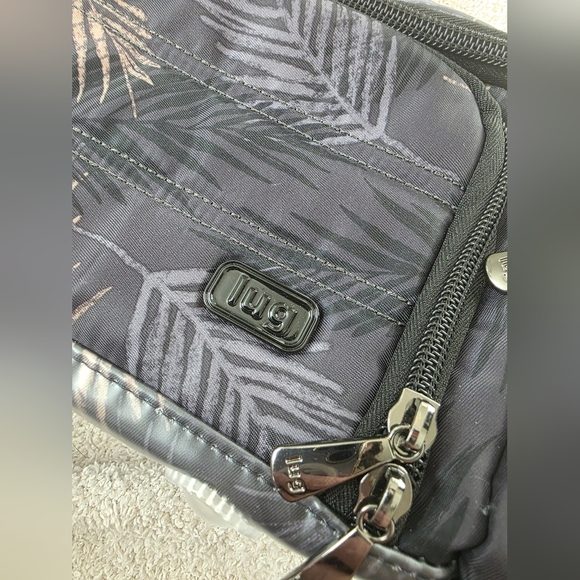 Lug Trolley Travel Dopp Kit / Cosmetic Makeup Case - Tropical Fog MENS/WOMENS - Picture 3 of 10